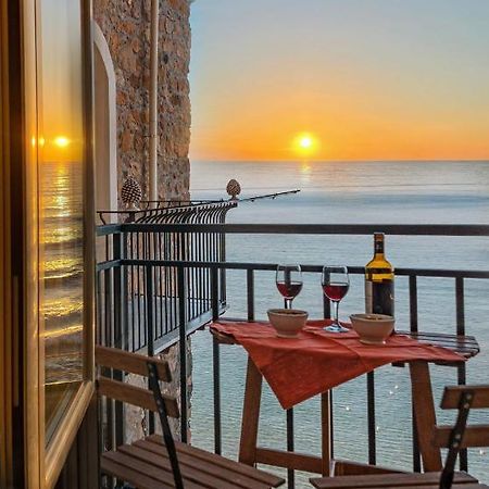 Ferienwohnung Tramonto Sul Mare Cefalù Exterior foto